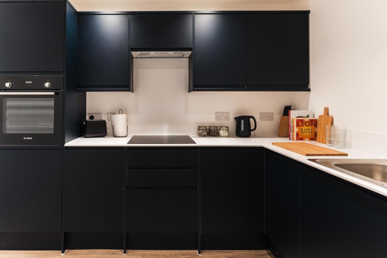 Wych Cottage, Striking 2 Bed, Parking, Ground Floor Flat - Step Free Сомертон Екстер'єр фото